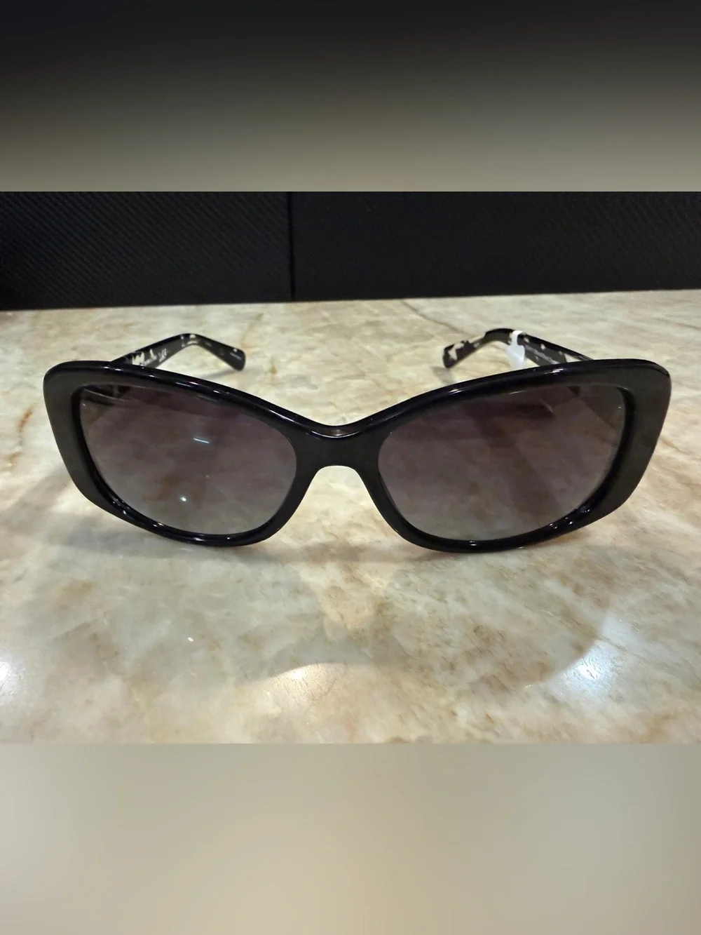 Coach L156 8168 Sunglasses ( Women ) - Picture 2 of 7